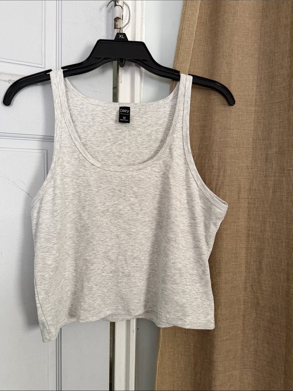 BRAND NEW NO TAGS DAZY Solid Light Grey Ribbed Crop Tank Top xxl (fits L + XL)